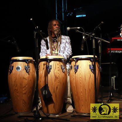 Larry McDonald (Jam) with The Skatalites . Freedom Sounds Festival, Essigfabrik, Koeln 21.04.2022 (11).JPG